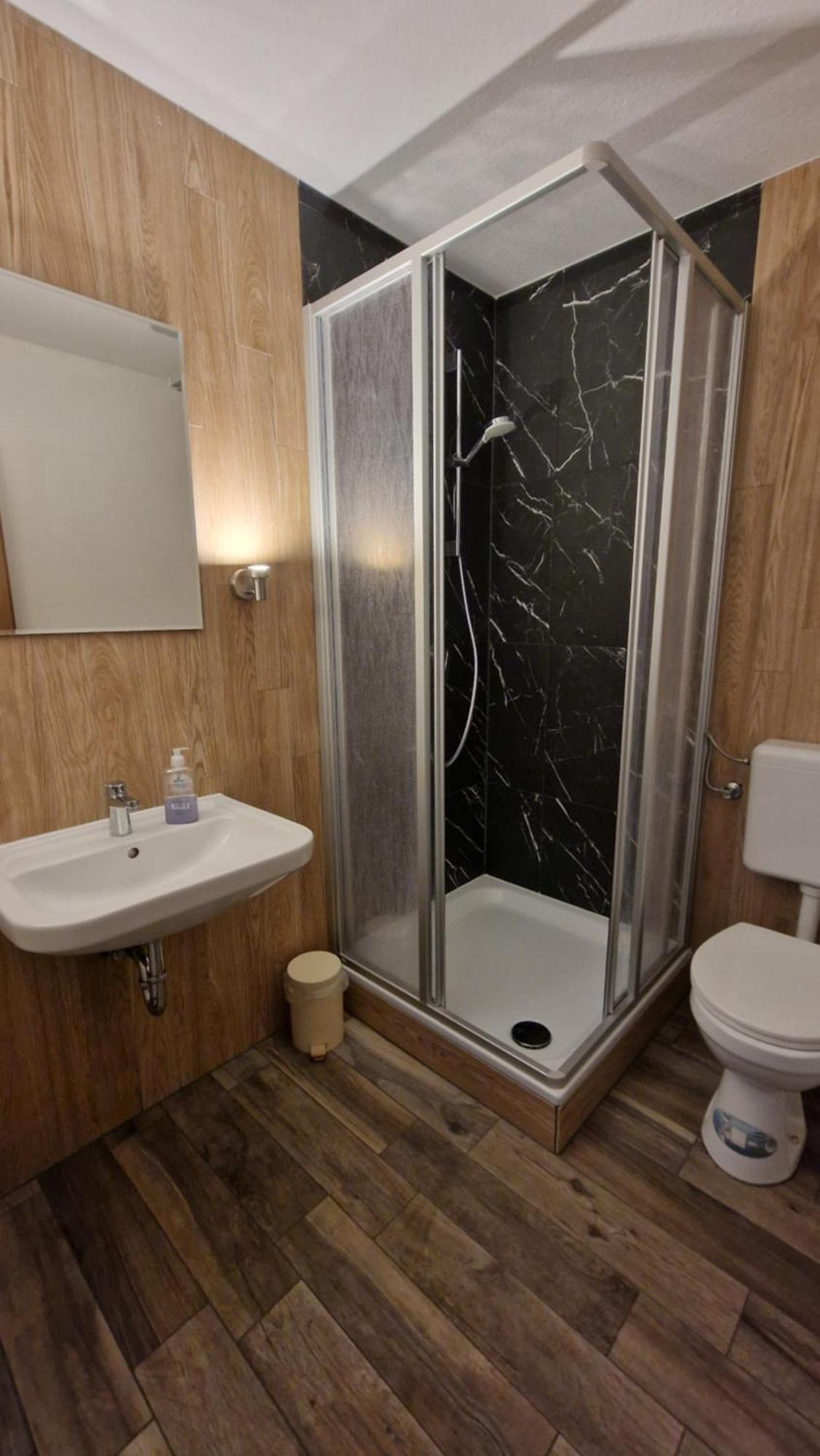 Hotel Tini Bad Fallingbostel Εξωτερικό φωτογραφία