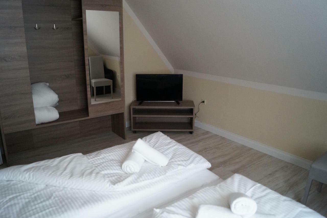 Hotel Tini Bad Fallingbostel Εξωτερικό φωτογραφία